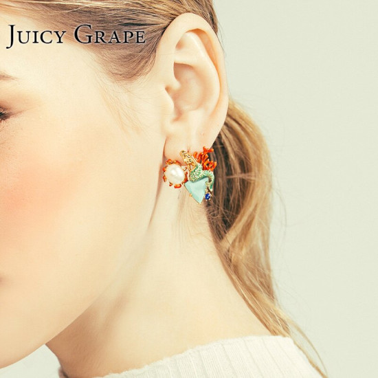 Juicy Grape 2019 Enamel Green Triangle Natural Stone Mermaid Pearl  925 Sterling Silver Needle Earrings Jewelry Women YSTE-39180