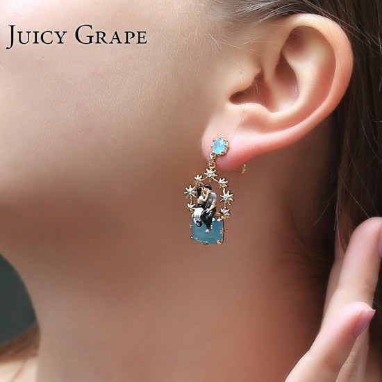 Hand Painted Romantic Paris Lovers Girl Enamel Stud Earrings For Women Star Decoration Pendant  Fashion Jewelry YSTE-39229